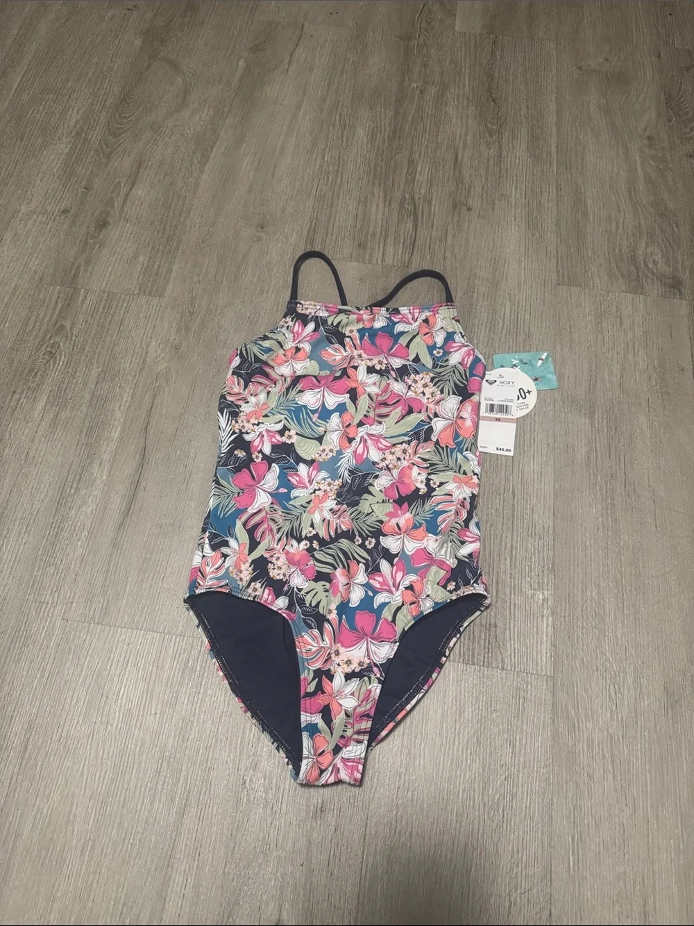Roxy vibrant tropical